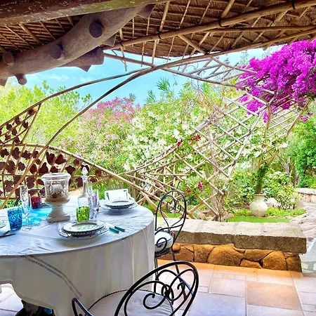 Rock Symphony In Porto Cervo Apartment *